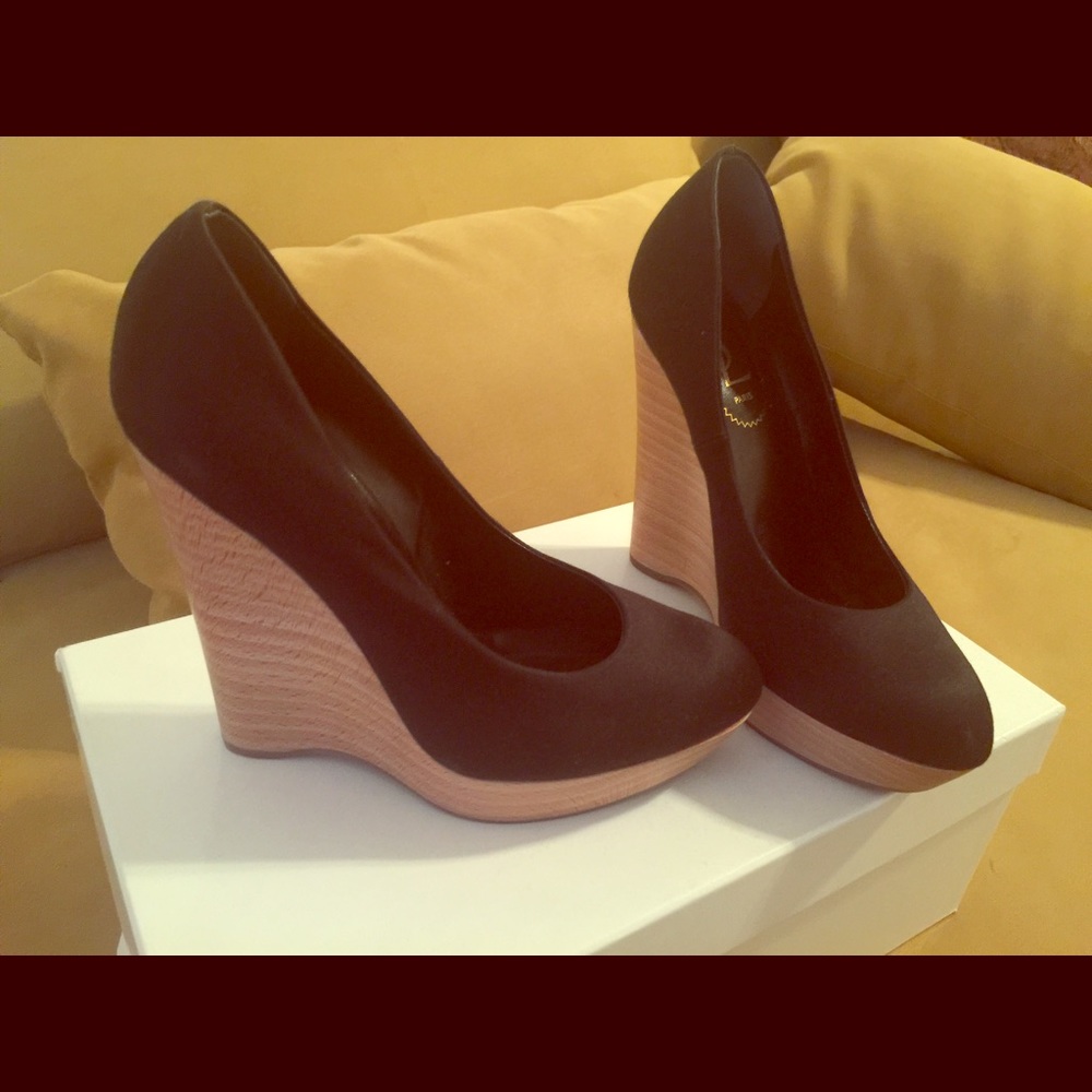 YVES SAINT LAURENT MARYNA SATIN WEDGES